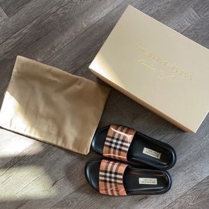 Burberry Slides